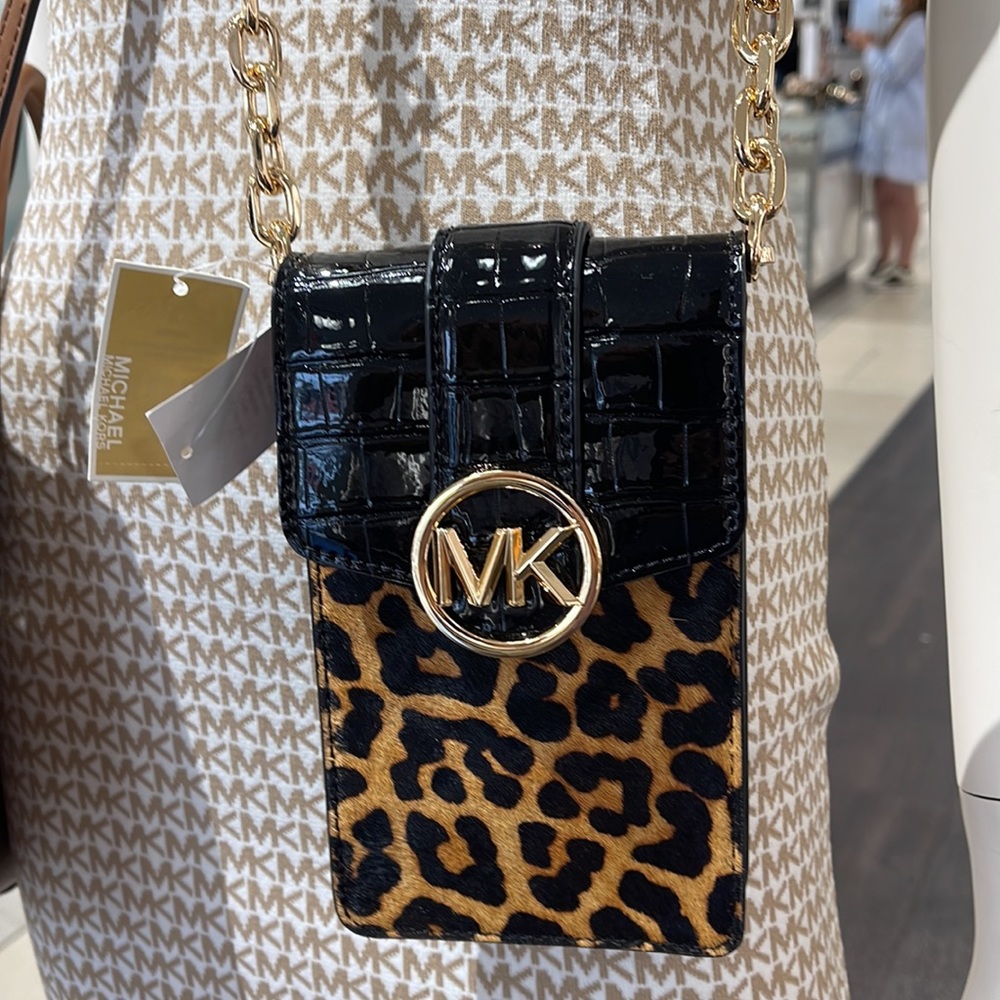 Michael Kors Carmen Small NS Phone XBODY HairCalf
Black Multi - Picture 6 of 16